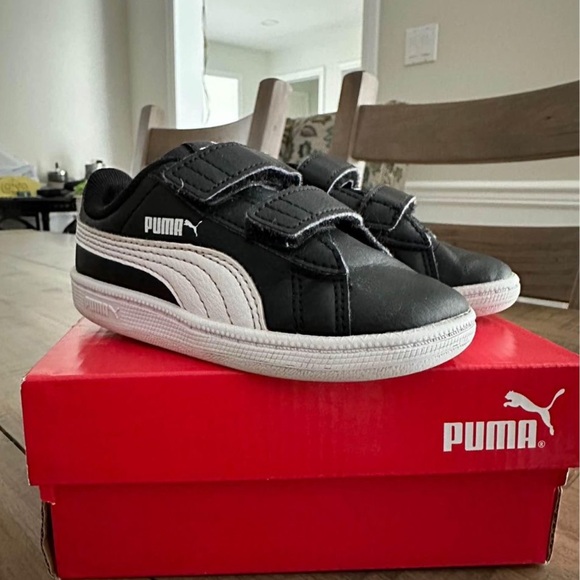 Puma Toddler Boy Running Shoes Size 6 - Picture 2 of 3